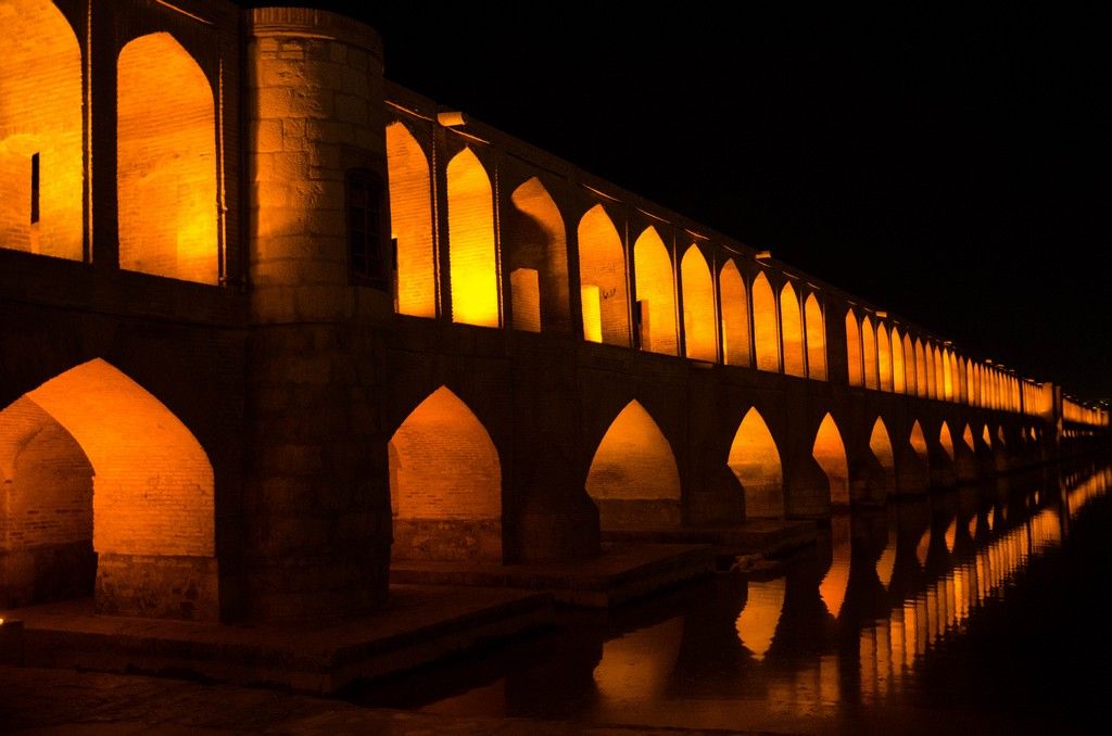 esfahan22jpg355085