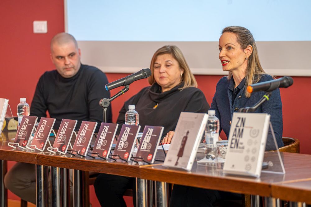 Vesna Haluga, predstavljanje knjige Znamen