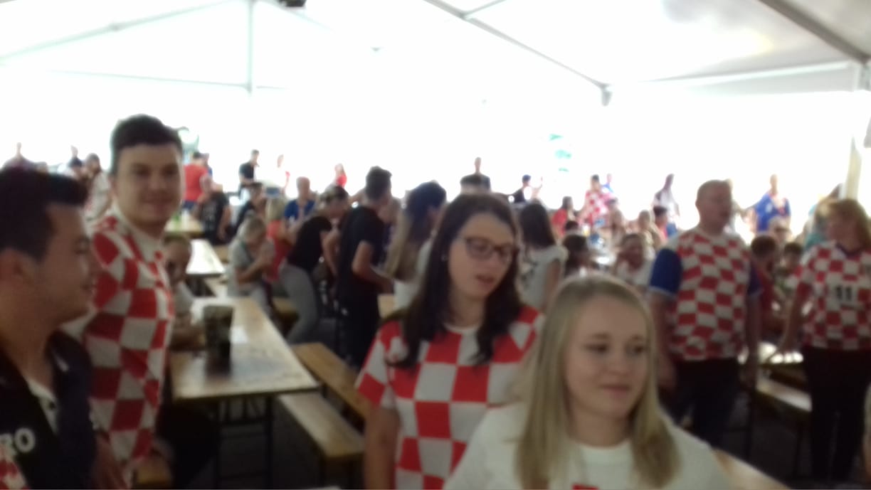 Image 2743785 (auto) Image 2743785 (auto)