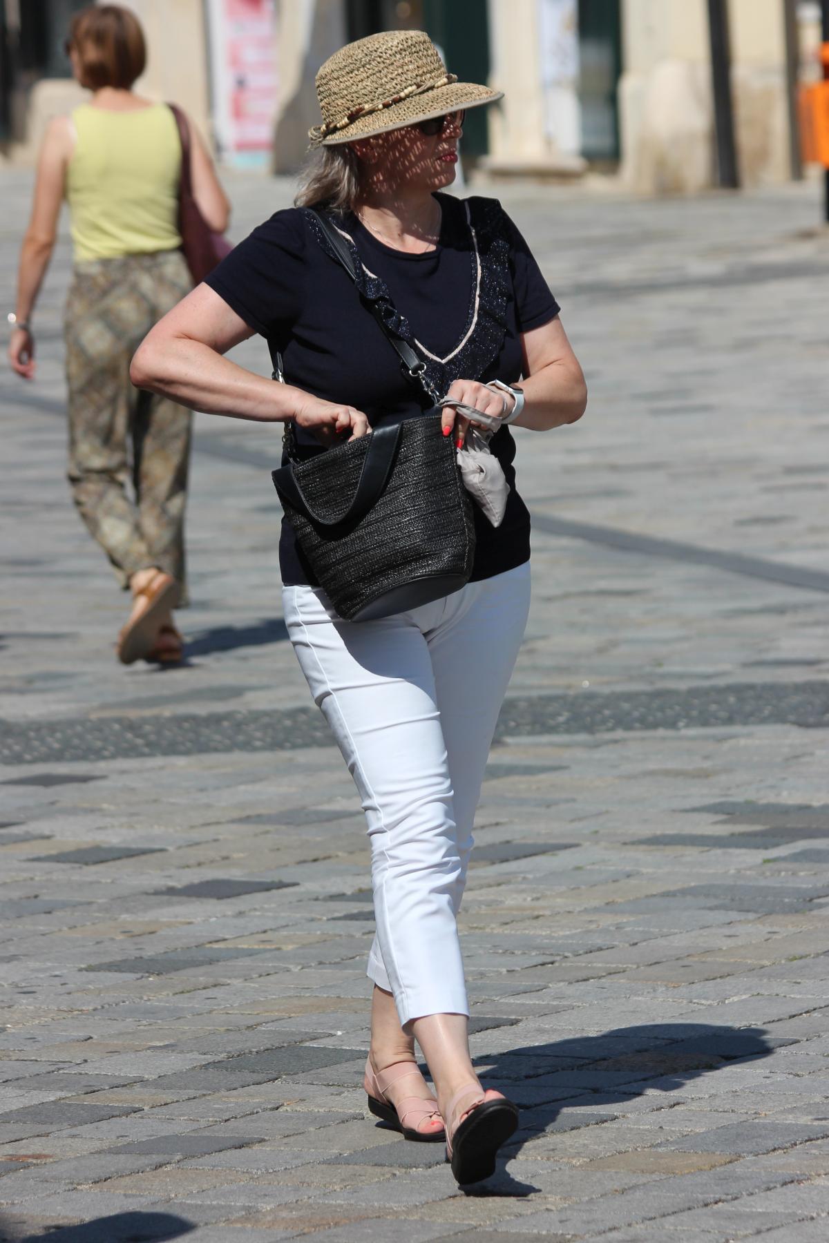 Image 5431398 (auto)