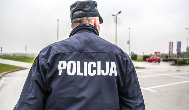 Policijaa