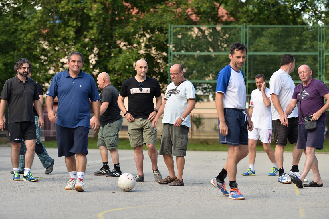 Crni i bijeli – mali nogomet