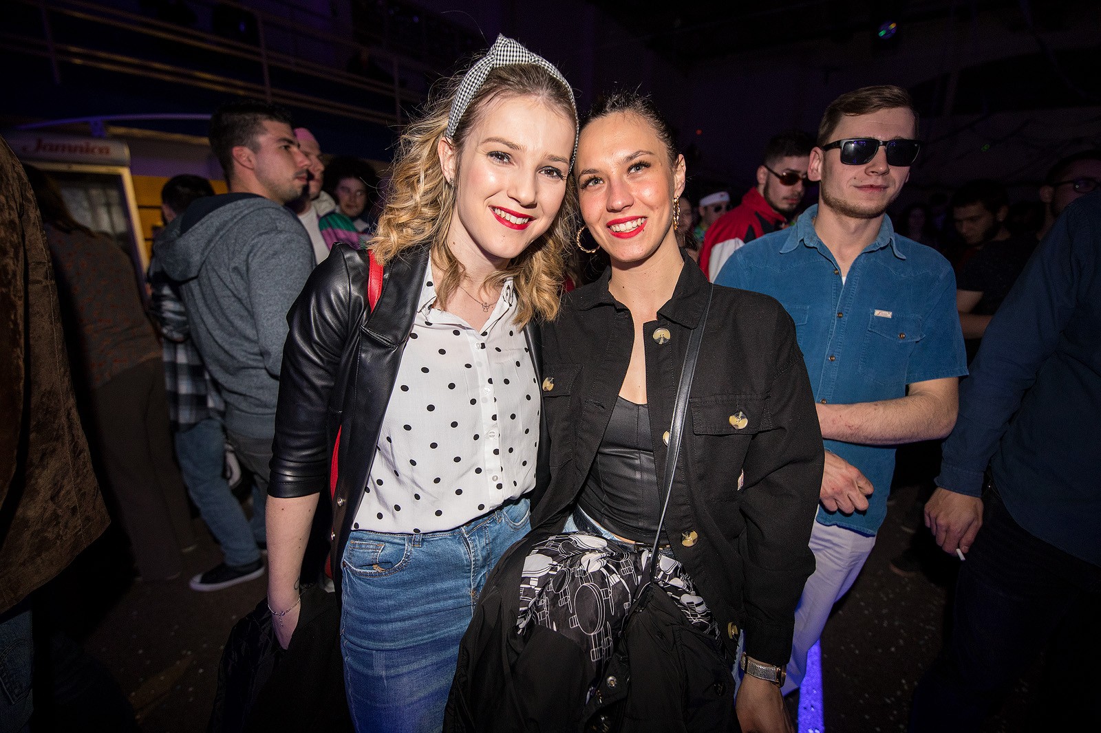 TRASH PARTY U PRELOGU Minea, Ivana Banfić i Ella napravile ludnicu na partyju!