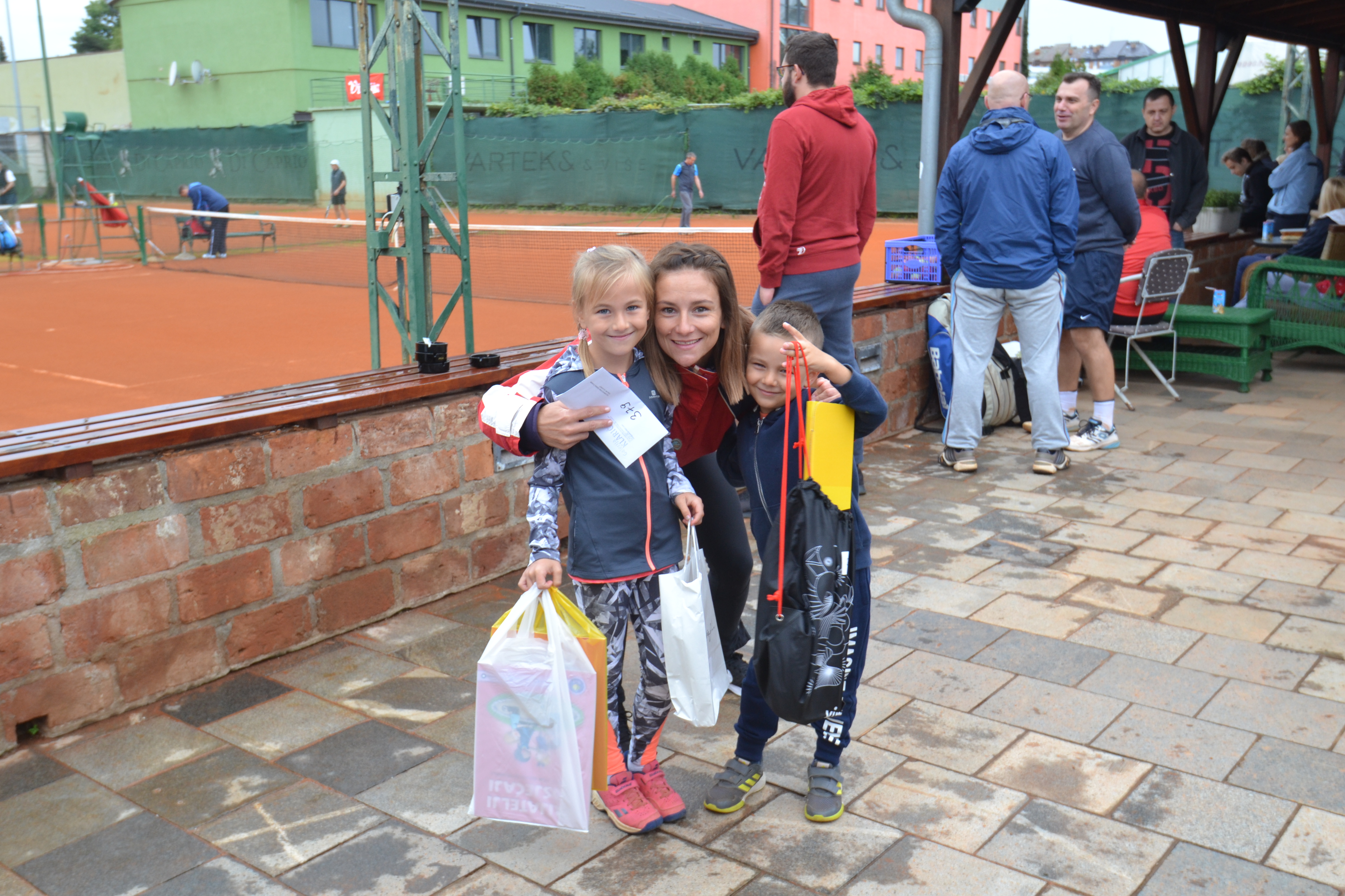 Humanitarni teniski turnir ‘Igrajmo zajedno’ Humanitarni teniski turnir ‘Igrajmo zajedno’