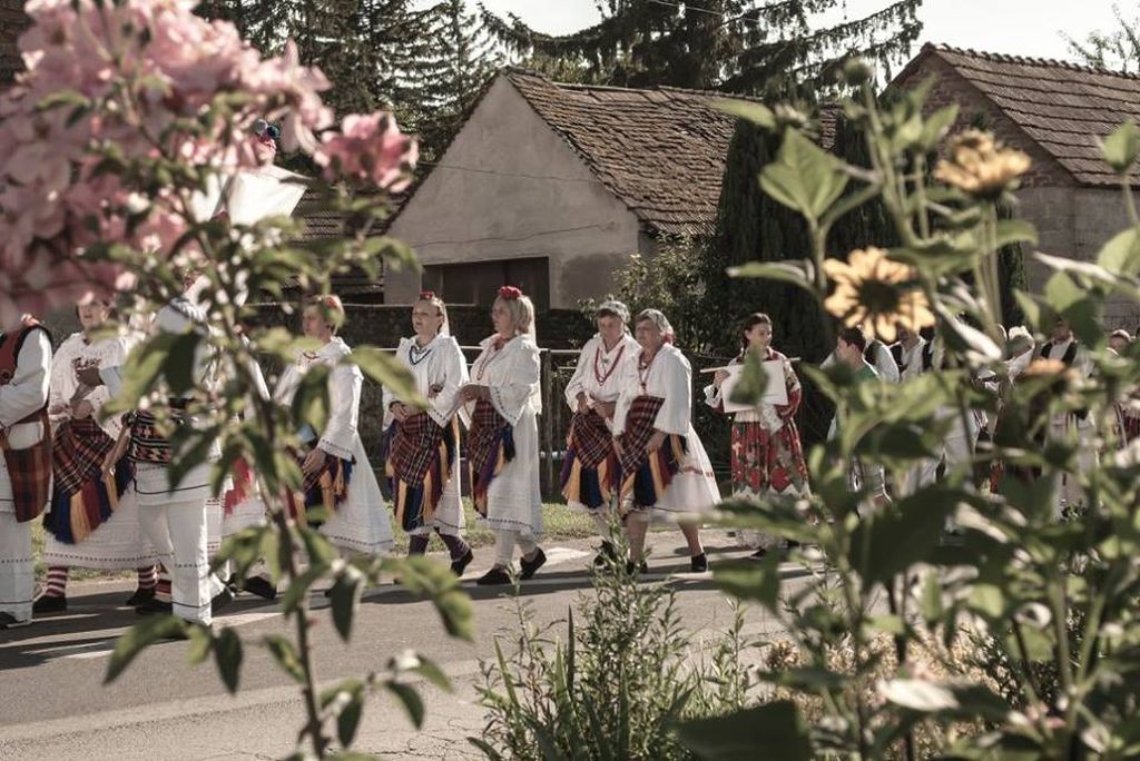 1105439910204637937210151405595