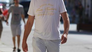 Image 5437840 (auto)