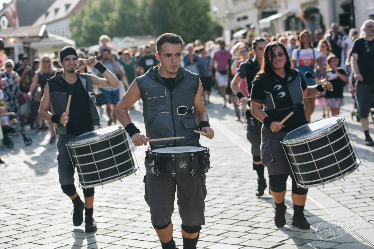 Image 5456048 (auto)