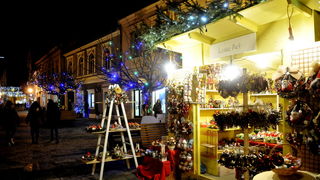 Povodom otvorenja Adventa u Varaždinu upaljeno tisuće lampica