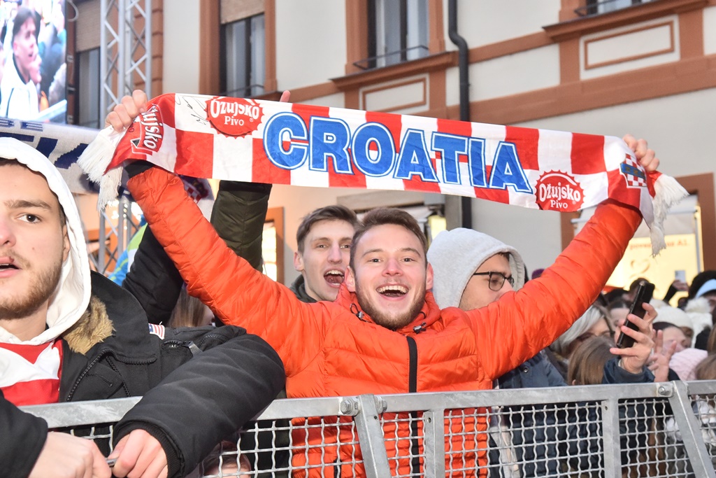 Image 5562521 (auto)