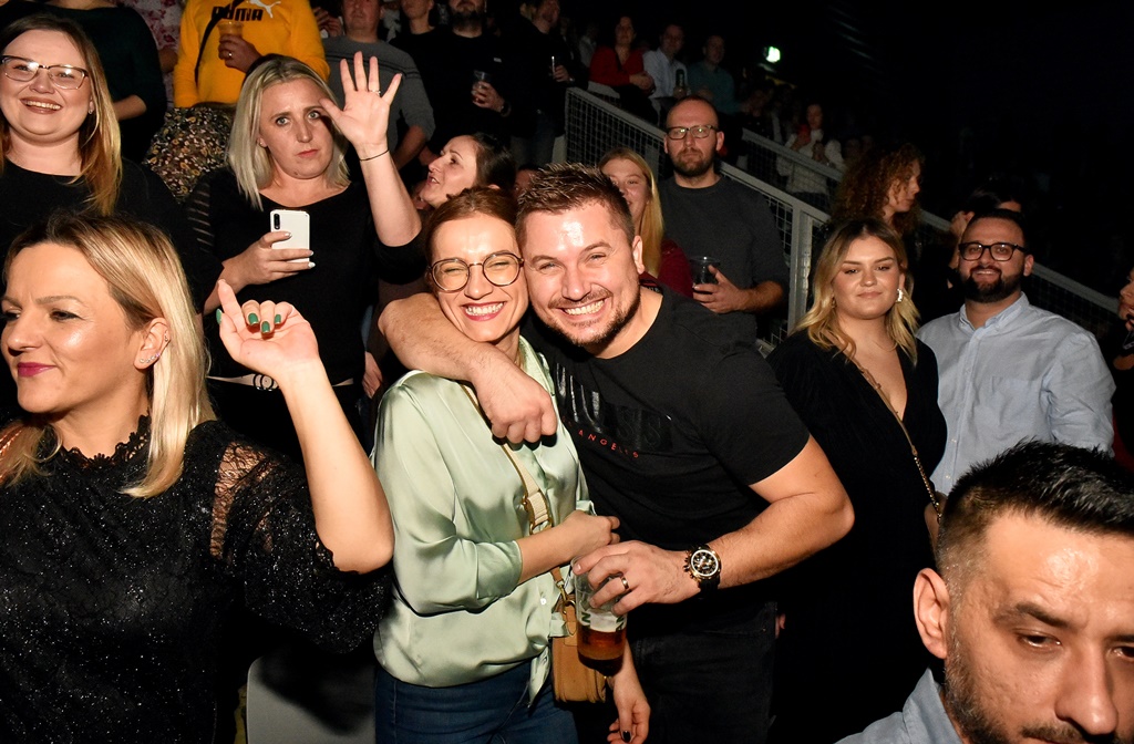 Image 5541560 (auto)