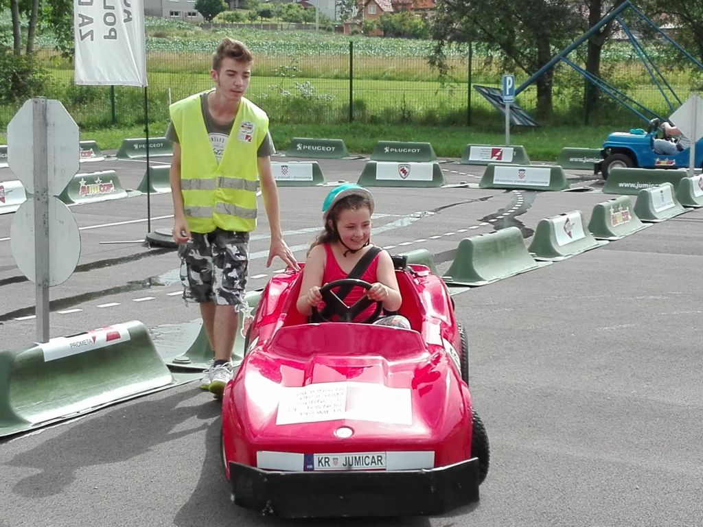 img20180612095048855388