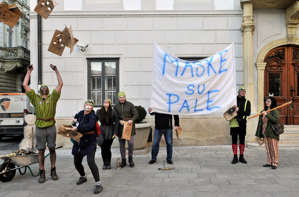 Varaždinsko smeće, patuljci, maškare
