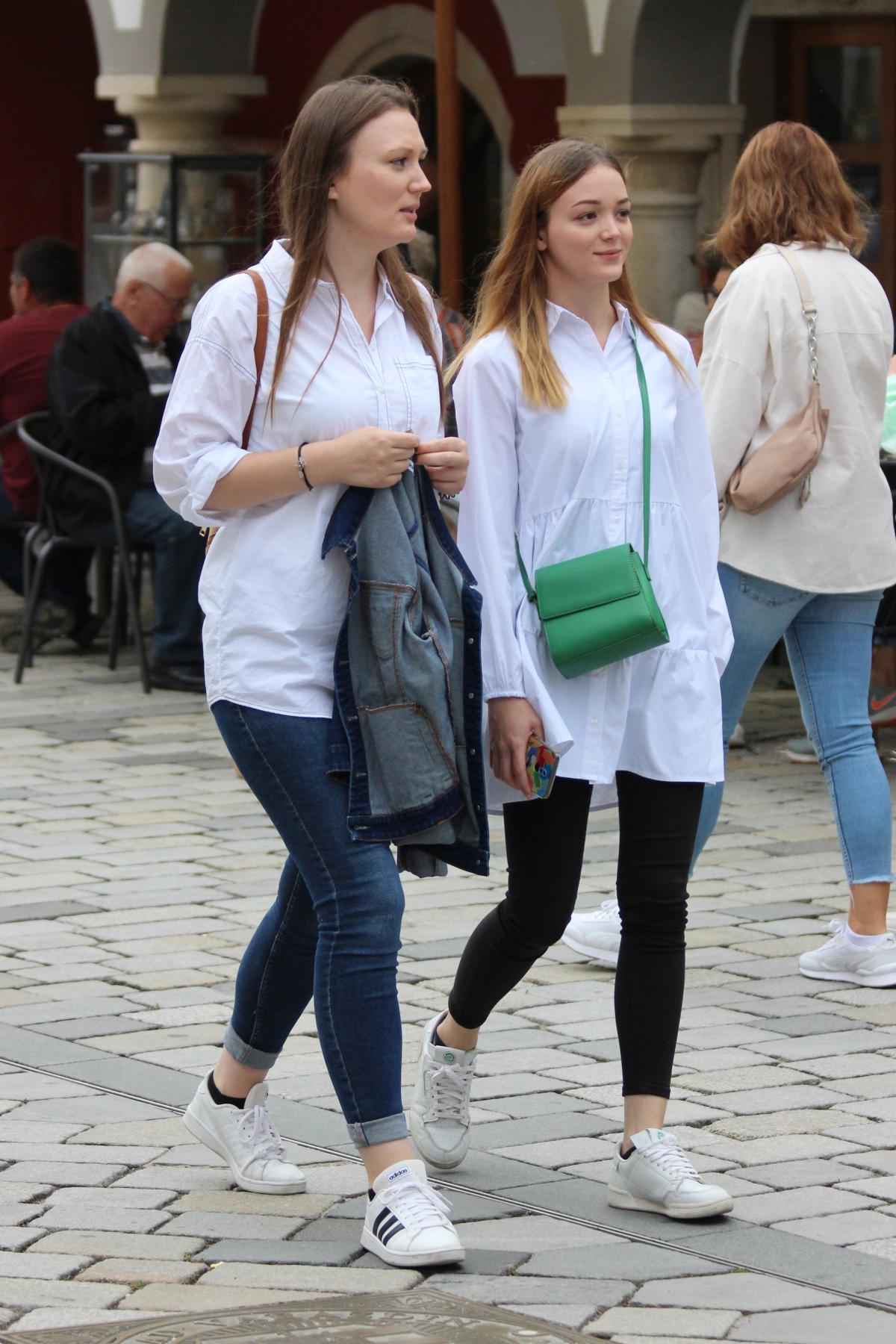 Image 5453652 (auto)