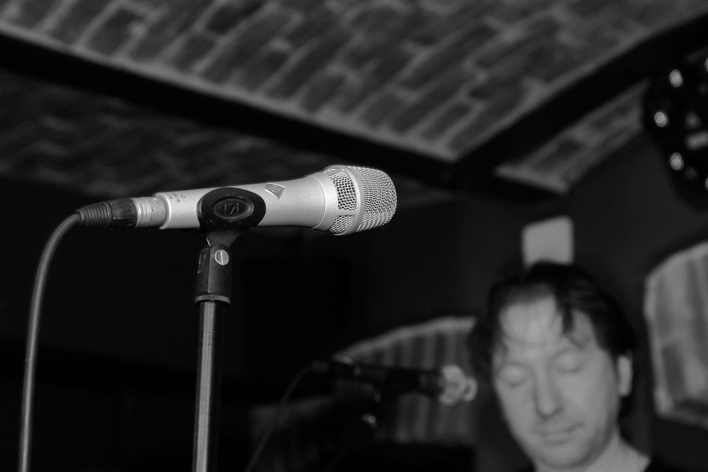 1788002414118473021923704143712