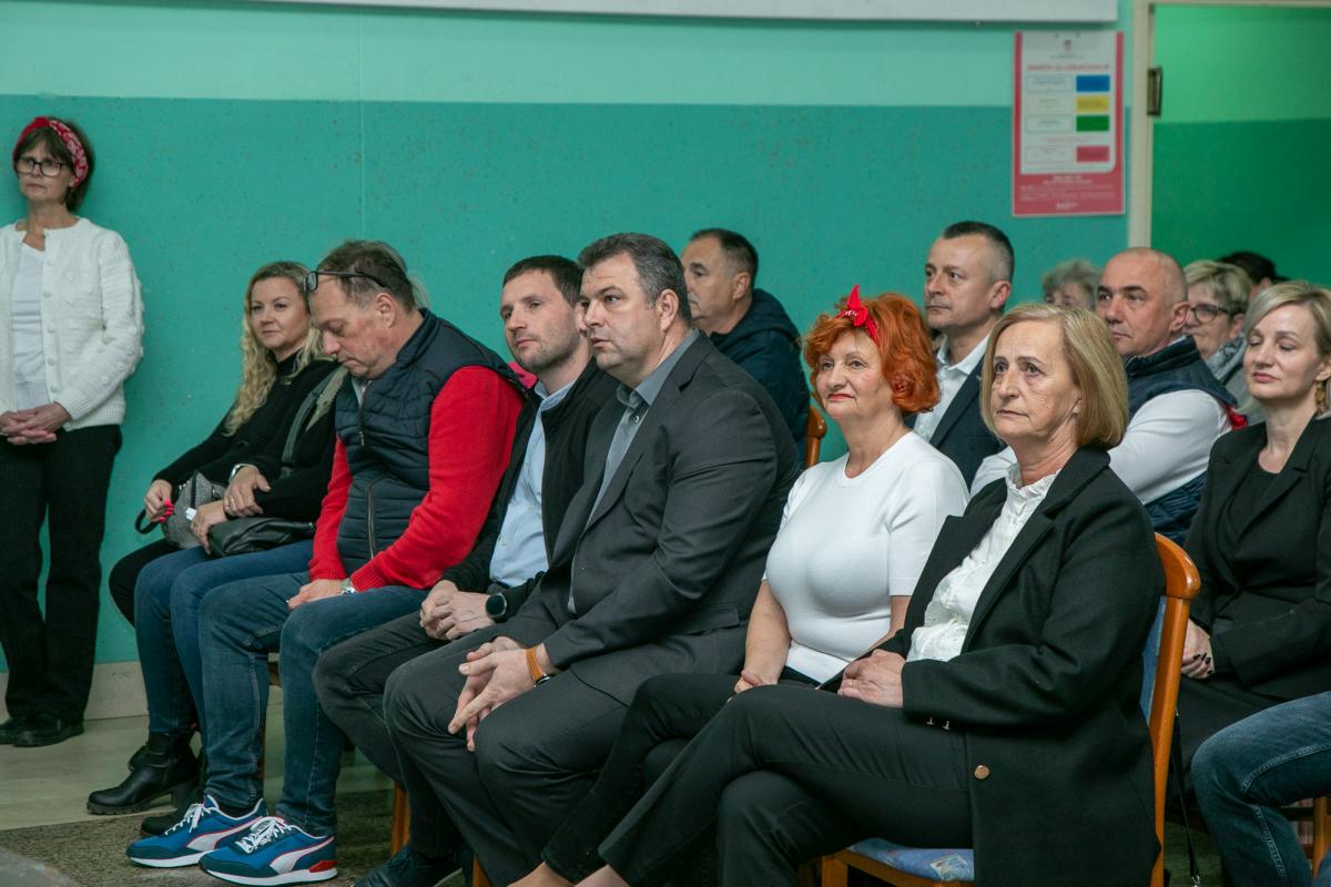 Image 5662623 (auto) Image 5662623 (auto)