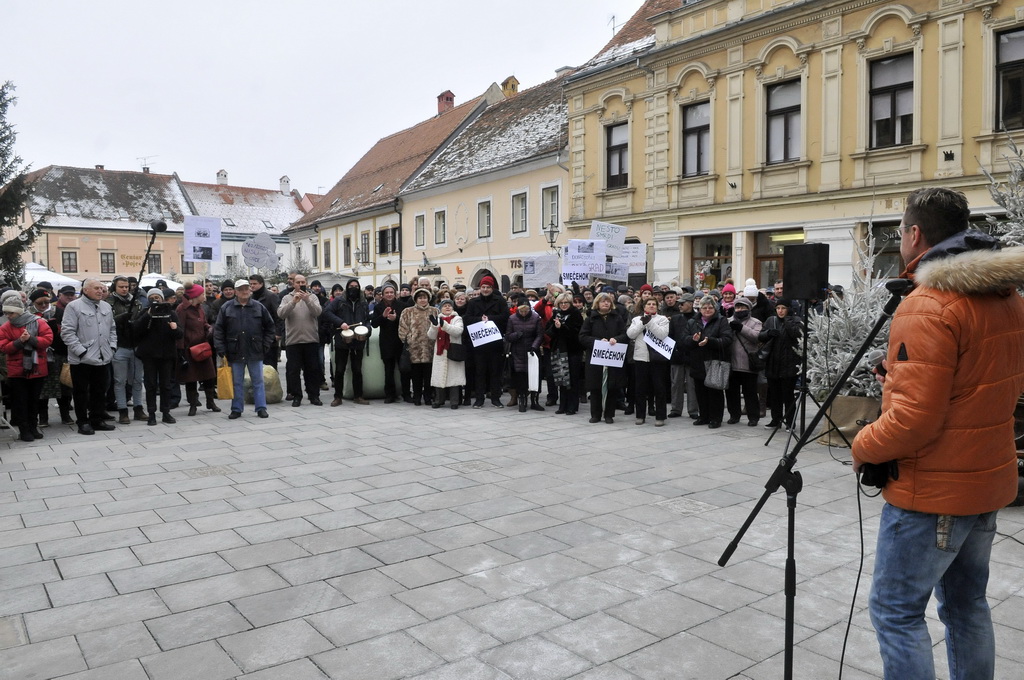 Varaždinsko smeće, prosvjed u Varaždinu 5.1.2018. Varaždinsko smeće, prosvjed u Varaždinu 5.1.2018.