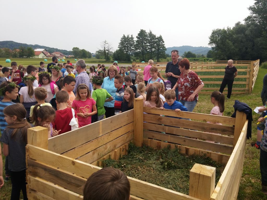 20180522111157483405