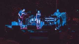 Image 2741743 (auto)