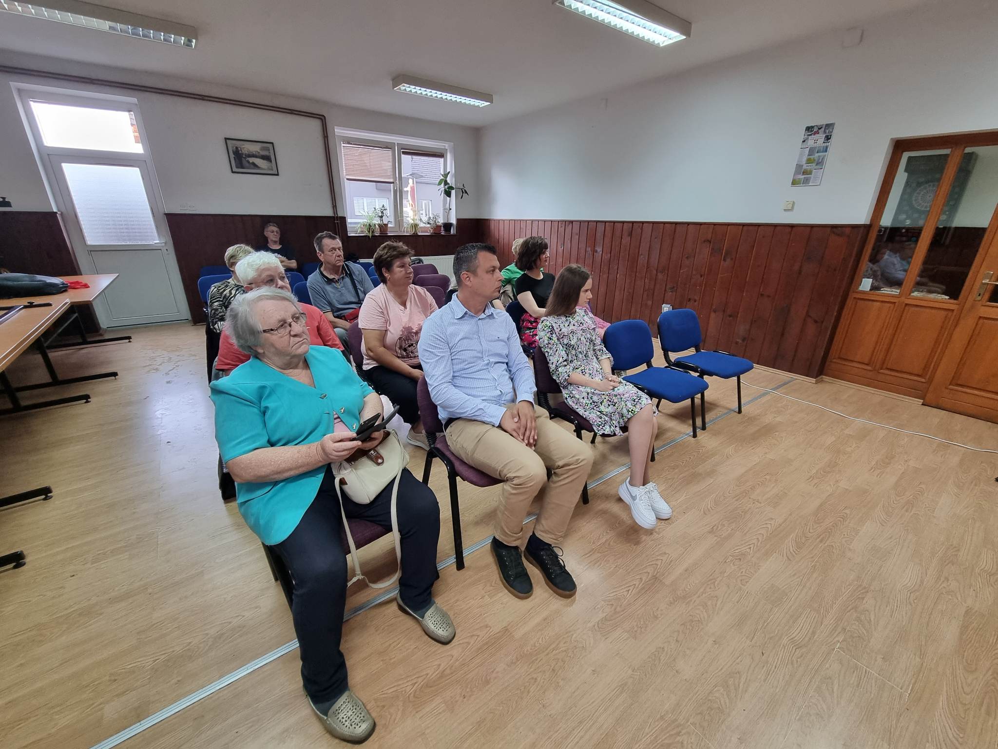 Image 5732975 (auto)