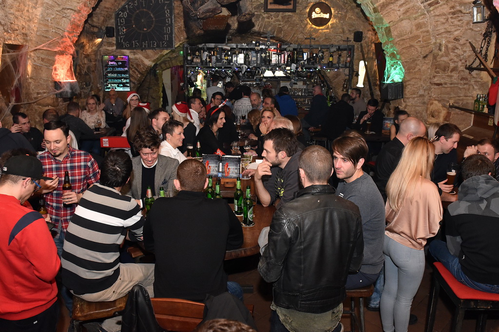 Medina Škrinja humanitarne karaoke 20.12.2019.