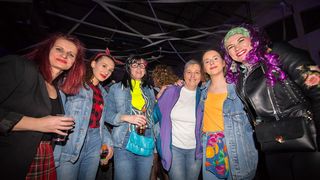 TRASH PARTY U PRELOGU Minea, Ivana Banfić i Ella napravile ludnicu na partyju!