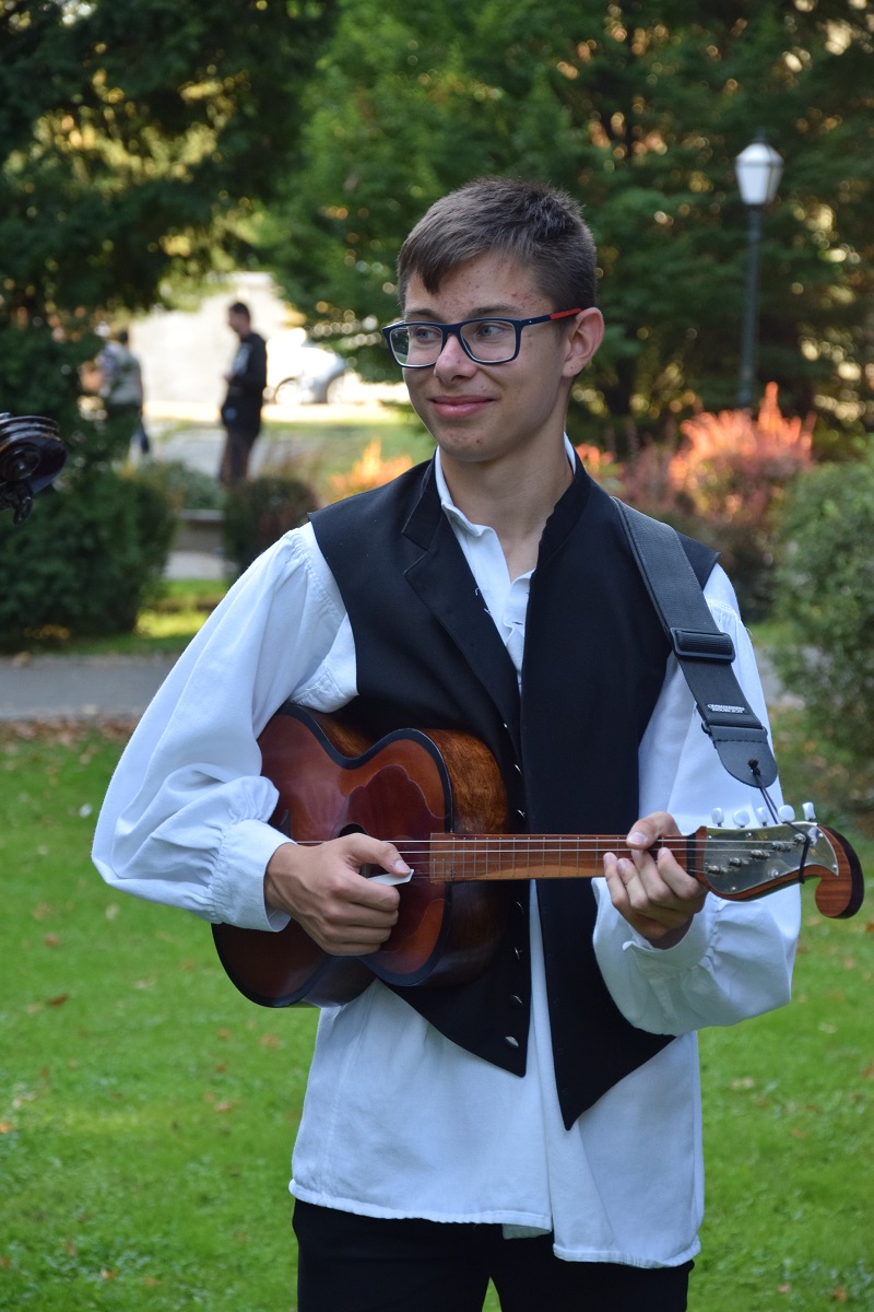 Image 4647898 (auto)