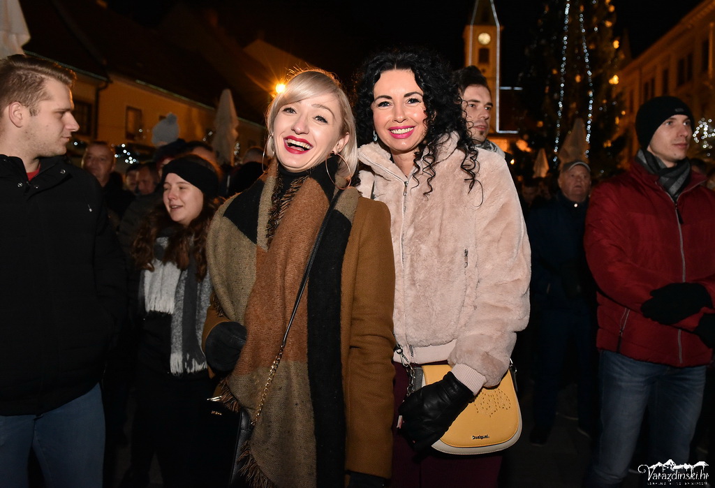 Crvena jabuka, Advent u Varaždinu 30.11.2019.