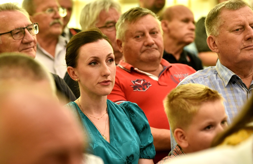 Image 5837991 (auto)