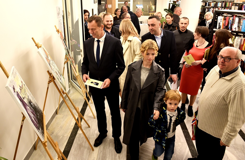 Image 5892929 (auto)