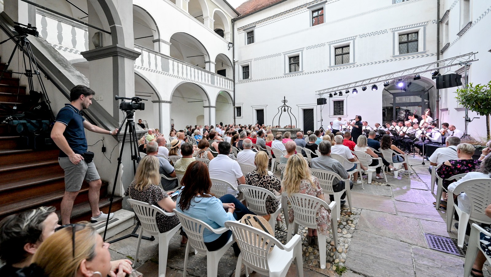 Image 5772181 (auto)