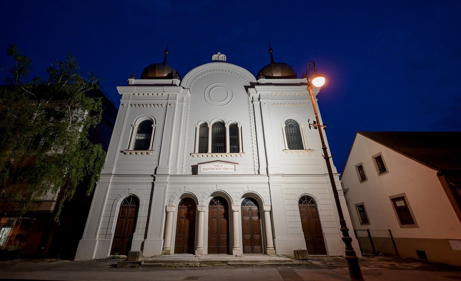 Image 5347838 (auto)