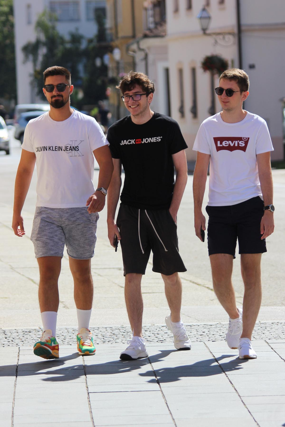 Image 5418792 (auto)