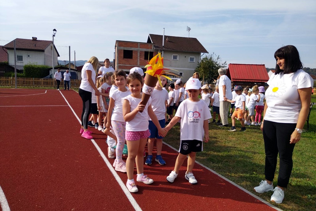 Image 5836329 (auto)