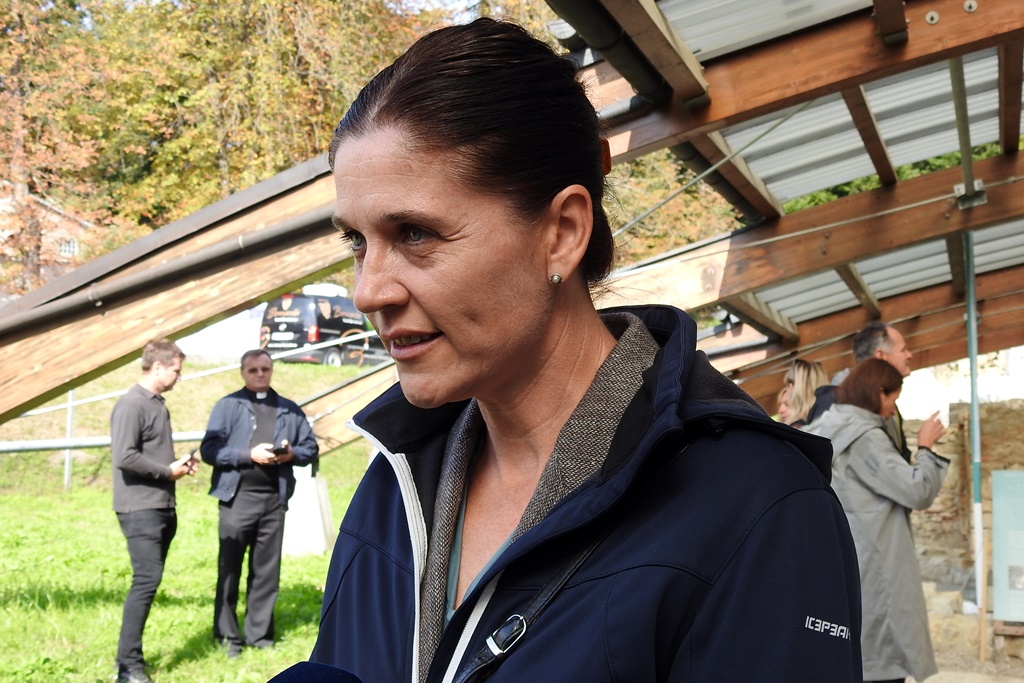 Image 4664768 (auto) Image 4664768 (auto)