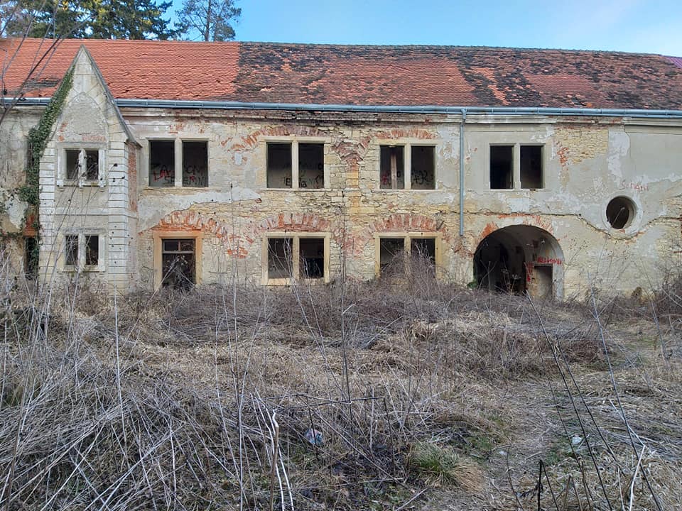 Dvorac Bombelles, Arboretum Opeka
