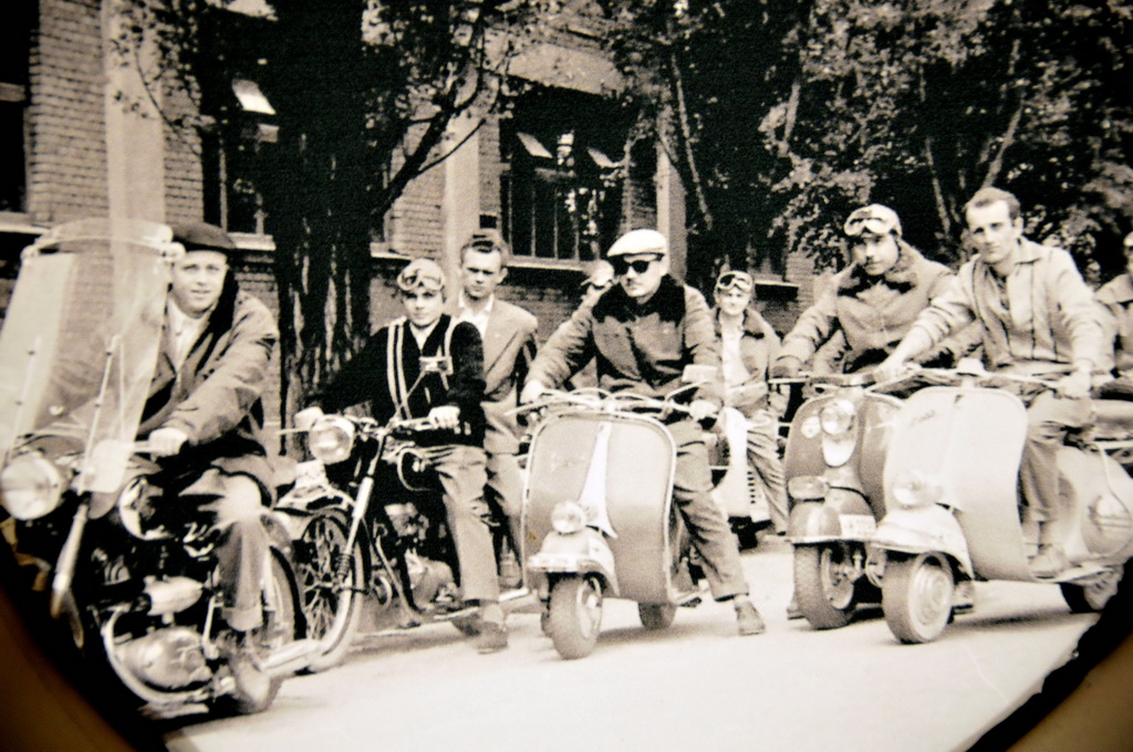 Sto godina tekstila, izložba Varteks