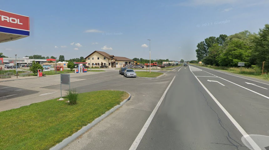 Image 5795723 (auto) Image 5795723 (auto)