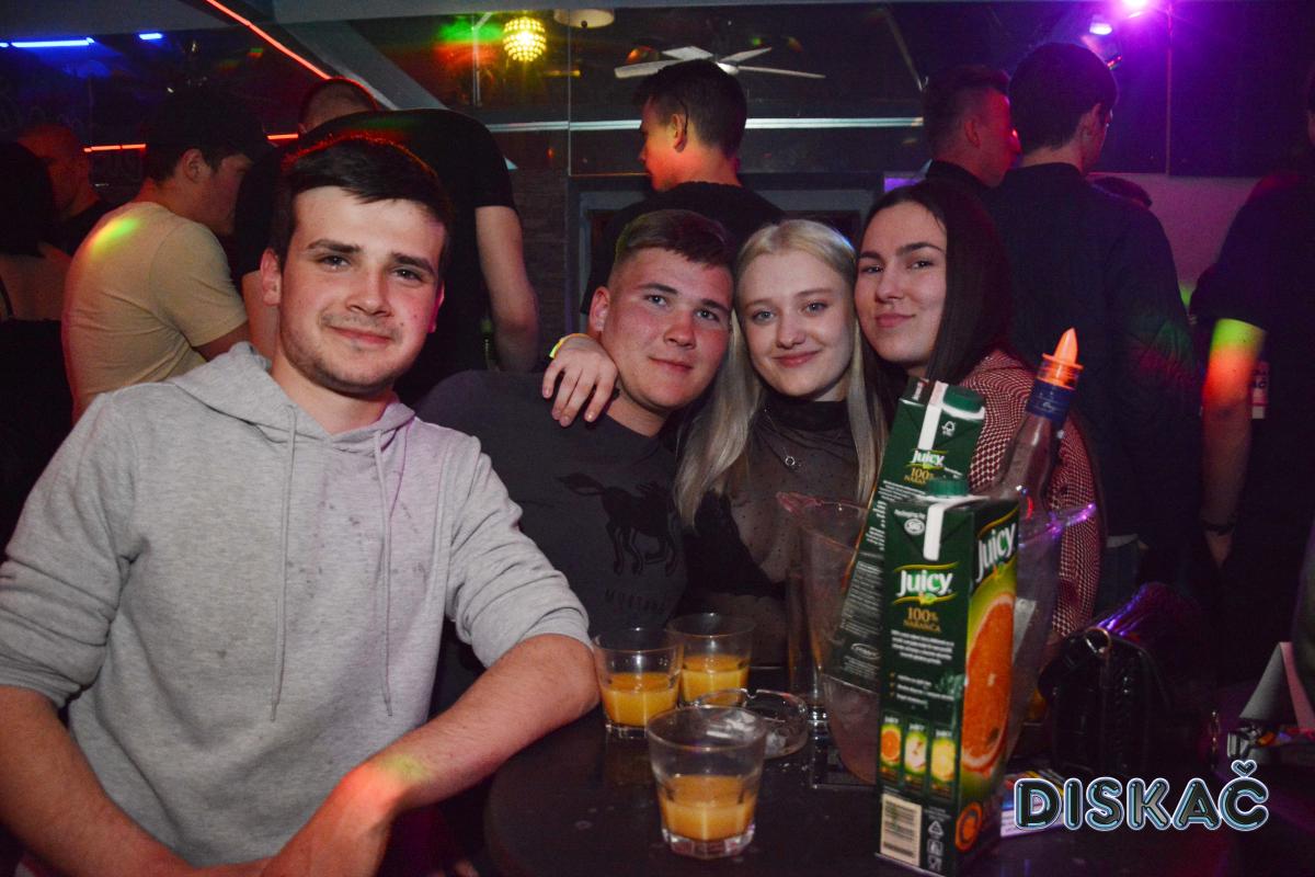 Image 5323084 (auto)