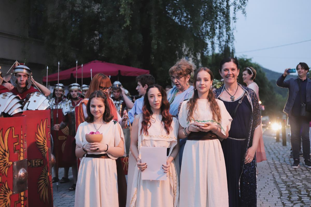 Image 5721109 (auto)