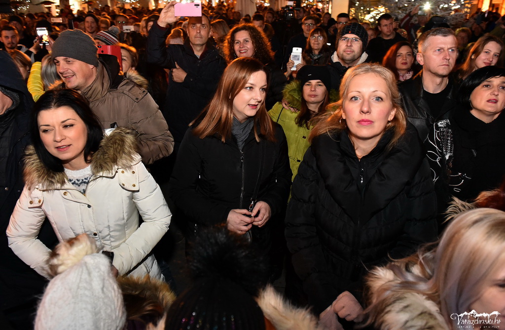 Crvena jabuka, Advent u Varaždinu 30.11.2019.