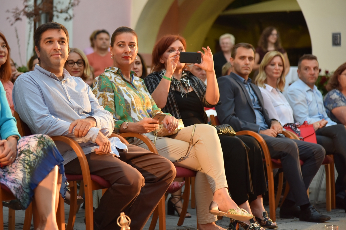 Modna revija u atriju Županijske palače