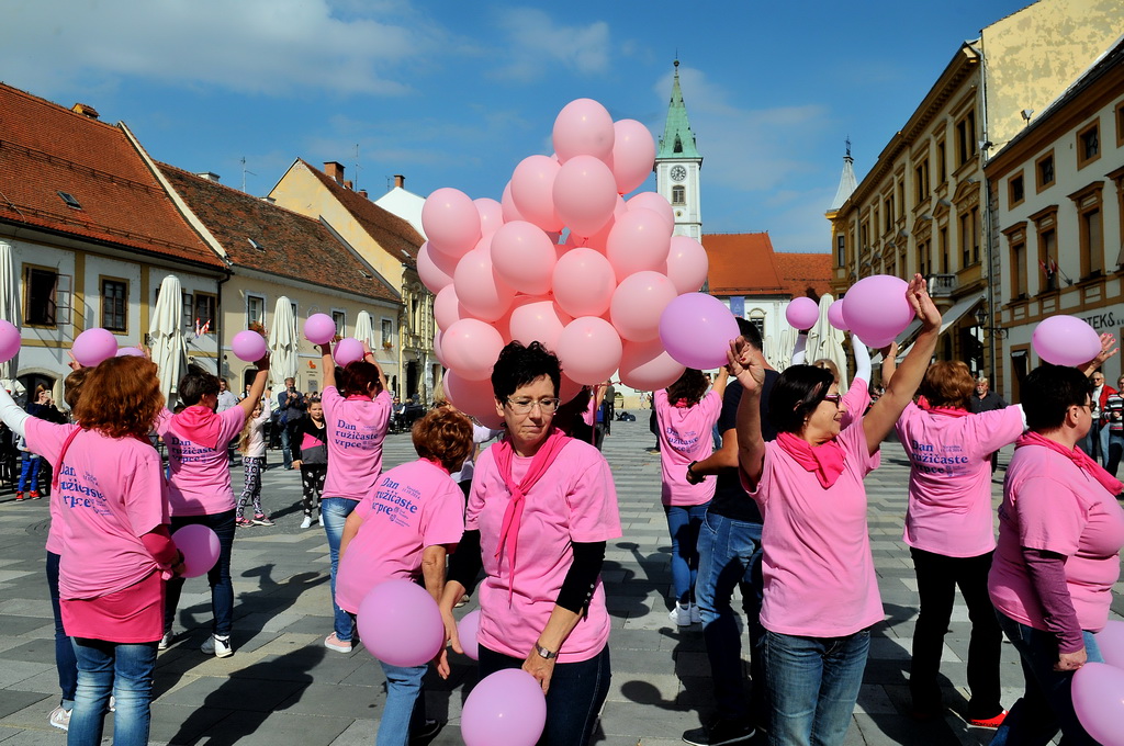 Dan ružičaste vrpce u Varaždinu Dan ružičaste vrpce u Varaždinu