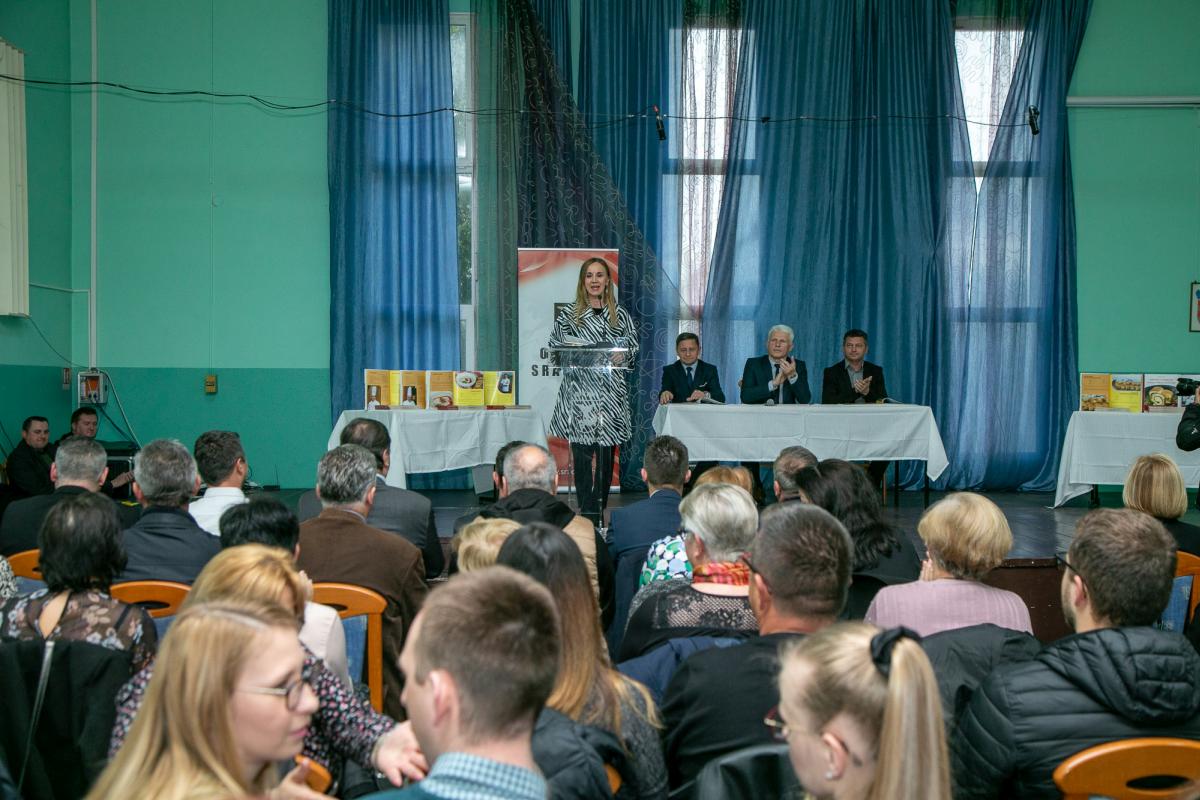 Image 5662629 (auto) Image 5662629 (auto)