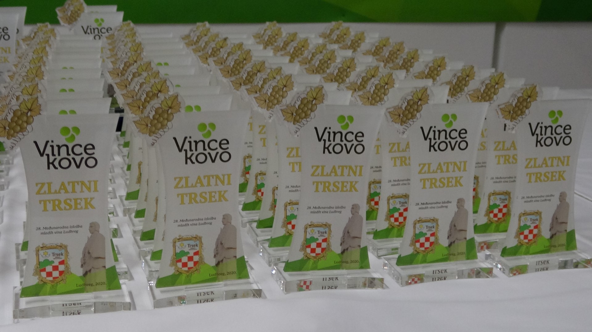 Image 4076795 (auto)