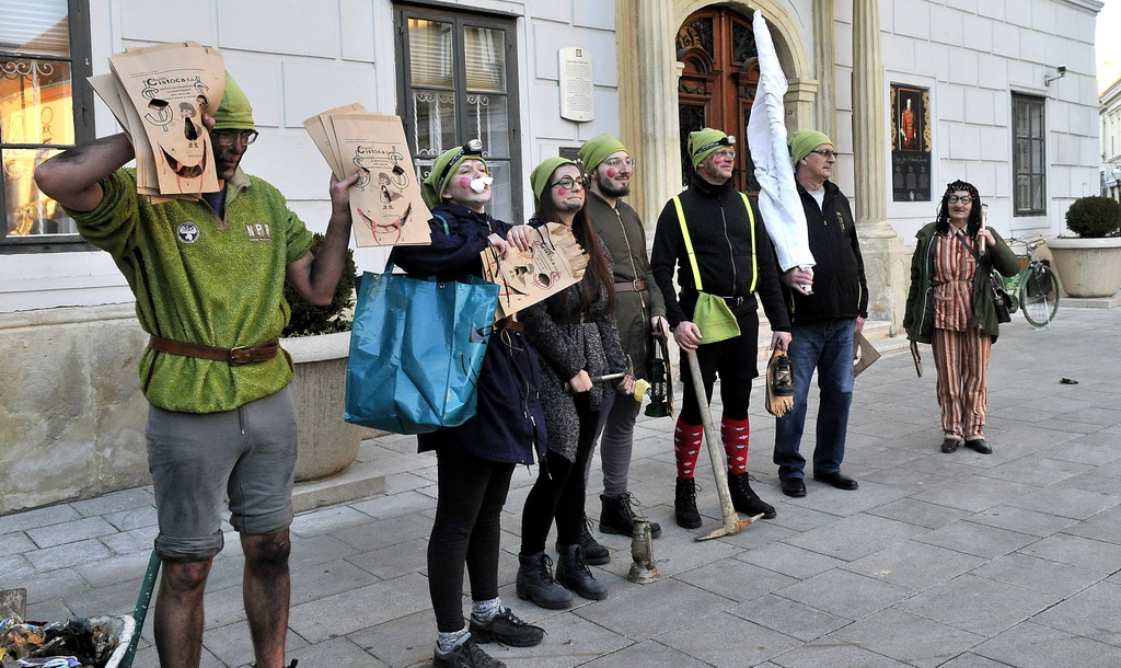 Varaždinsko smeće, patuljci, maškare