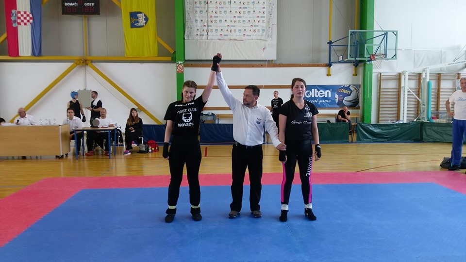 Image 3651049 (auto)