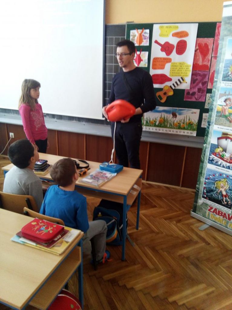 img20180321084158487996