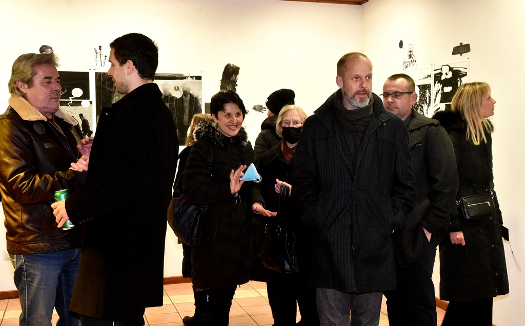 Image 5235500 (auto)