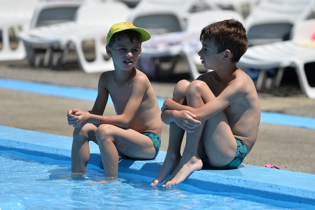 Dravski bazeni – prvi kupači Dravski bazeni – prvi kupači