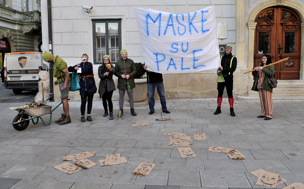 Varaždinsko smeće, patuljci, maškare